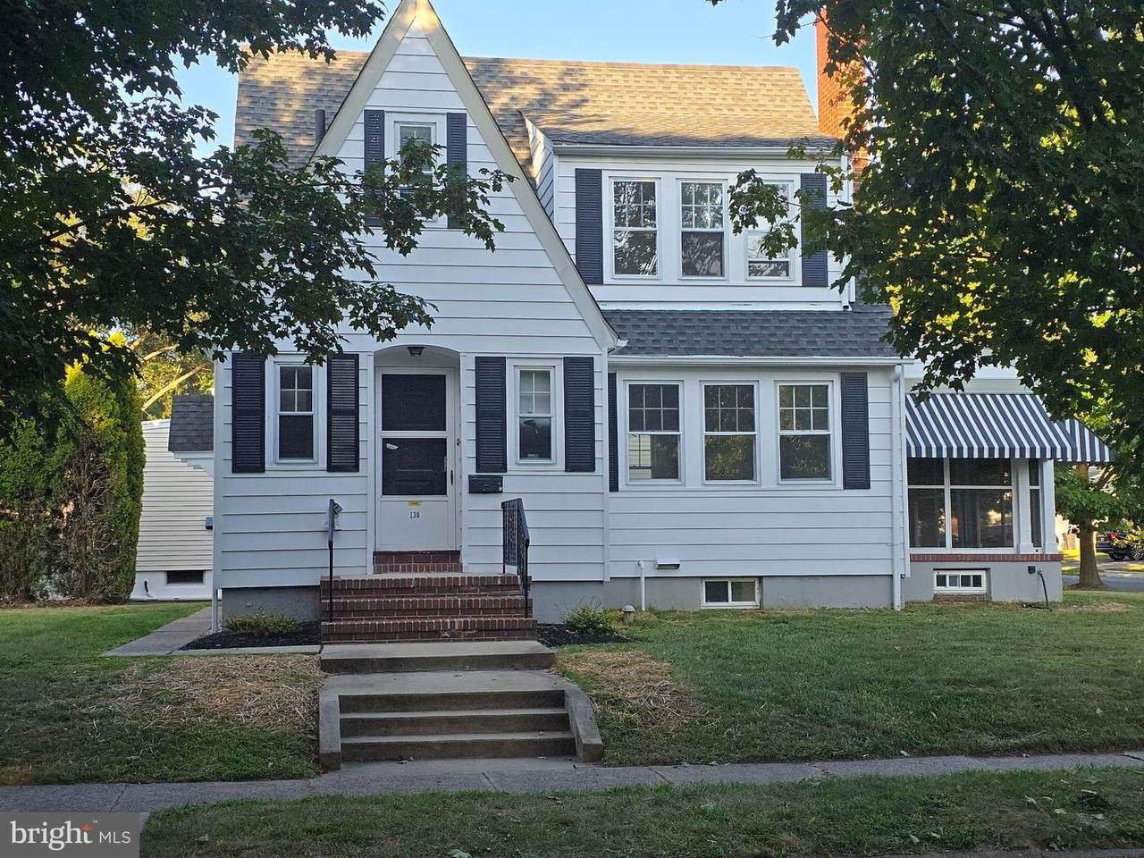 130 Crescent Avenue - Photo 1