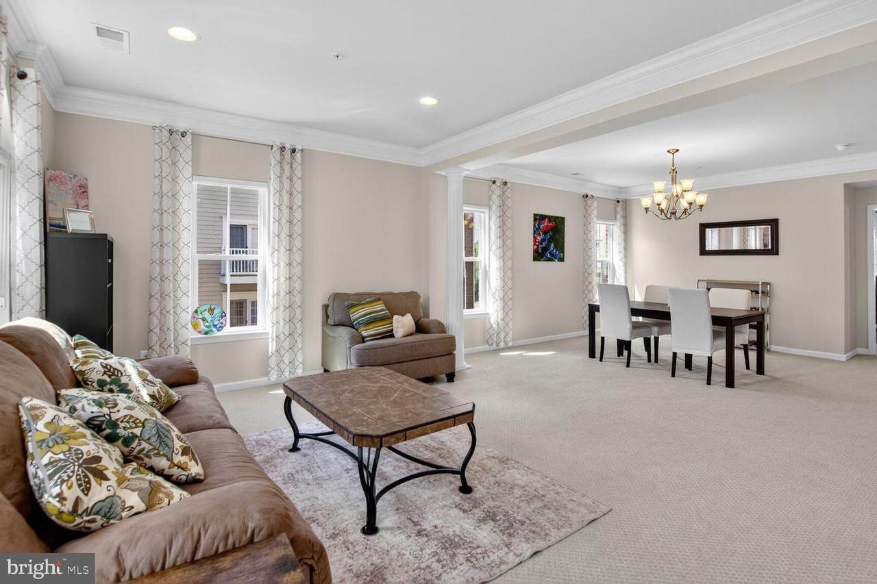 446 Blue Flax Place - Photo 1