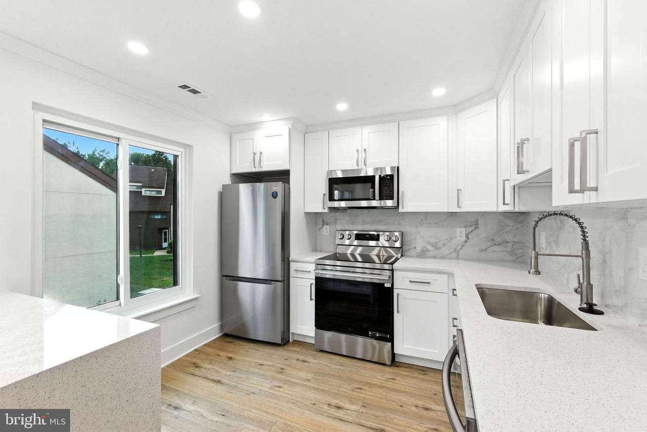 5008 Convent Lane - Photo 1