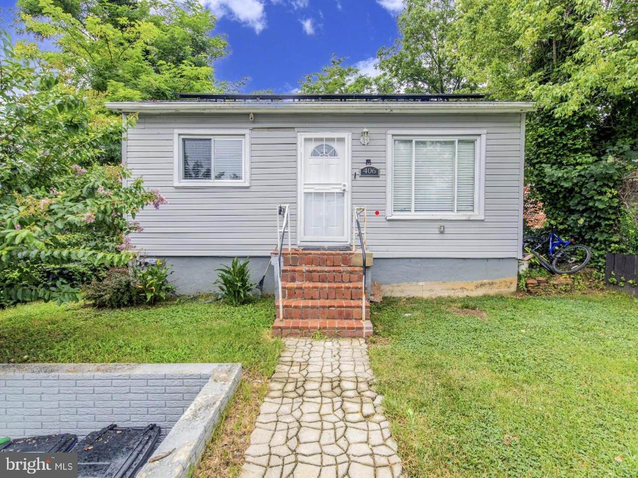 406 Carmody Hills Drive - Photo 1