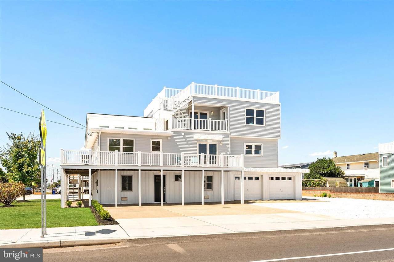 615 Barnegat Avenue - Photo 1