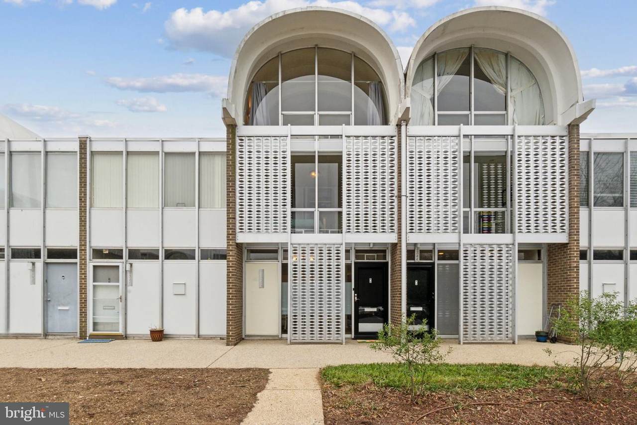 1342 4TH Street - Photo 1