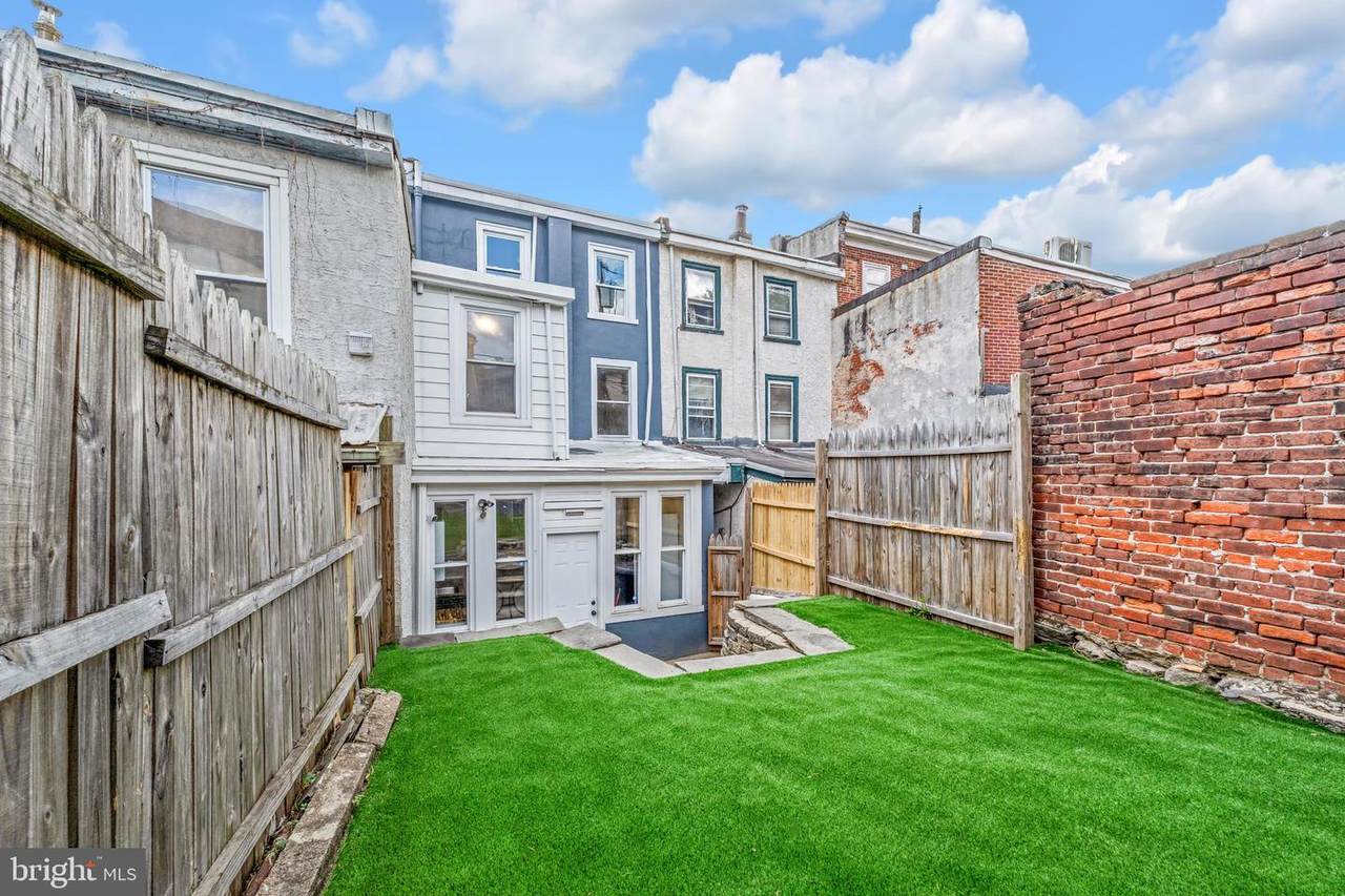 4413 Baker Street - Photo 1