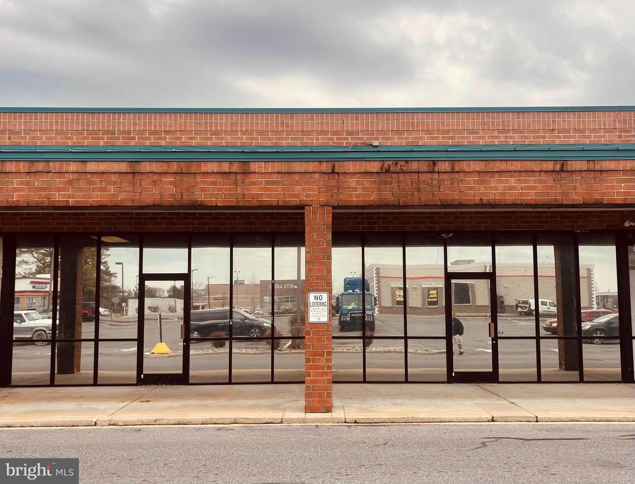 3000 Midway Drive - Photo 1