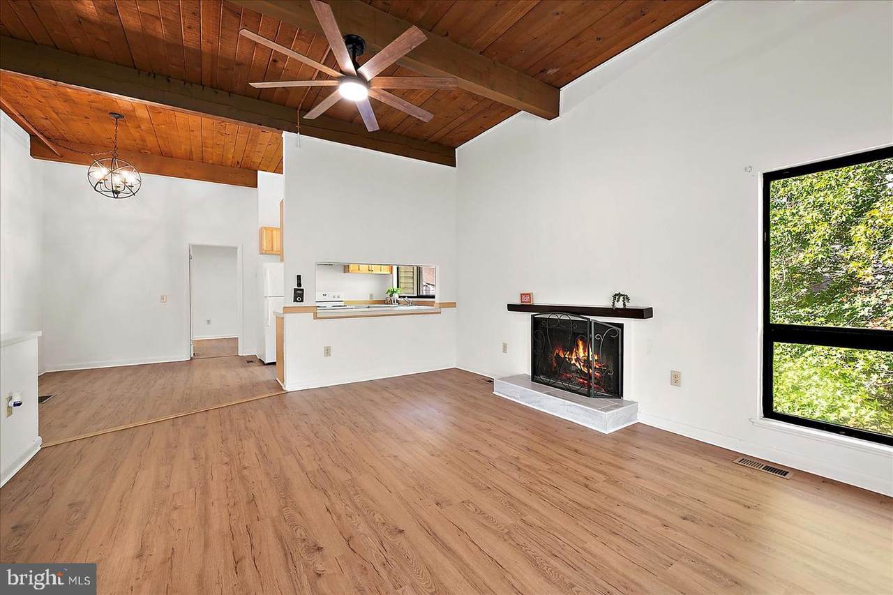 438 Ocean Parkway - Photo 1