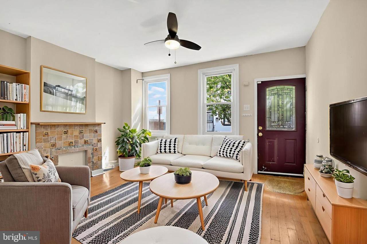 2532 Collins Street - Photo 1