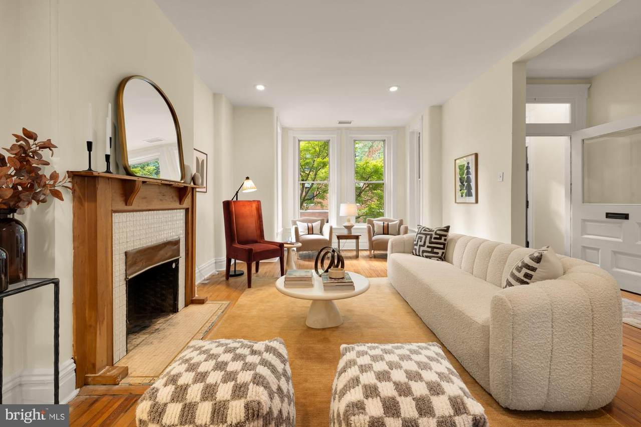 1735 Riggs Place - Photo 1