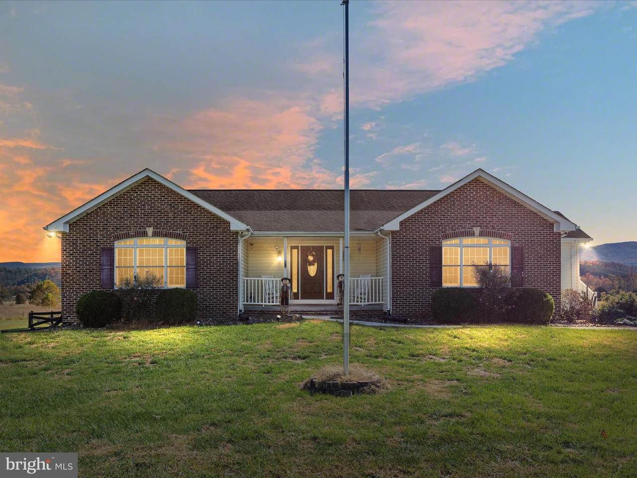 2004 State Road 259 - Photo 1