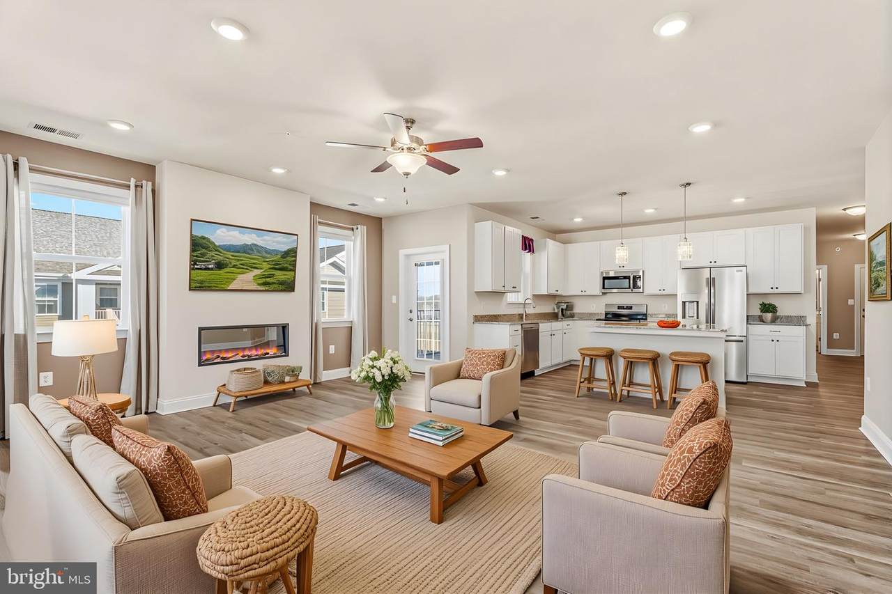 406 Bold Ruler Court - Photo 1