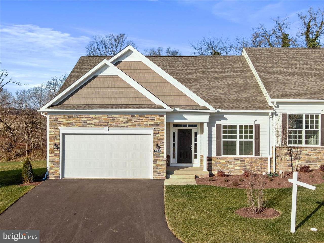 12926 Hawkins Circle - Photo 1