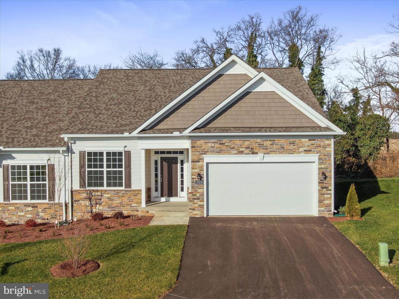 12928 Hawkins Circle - Photo 1