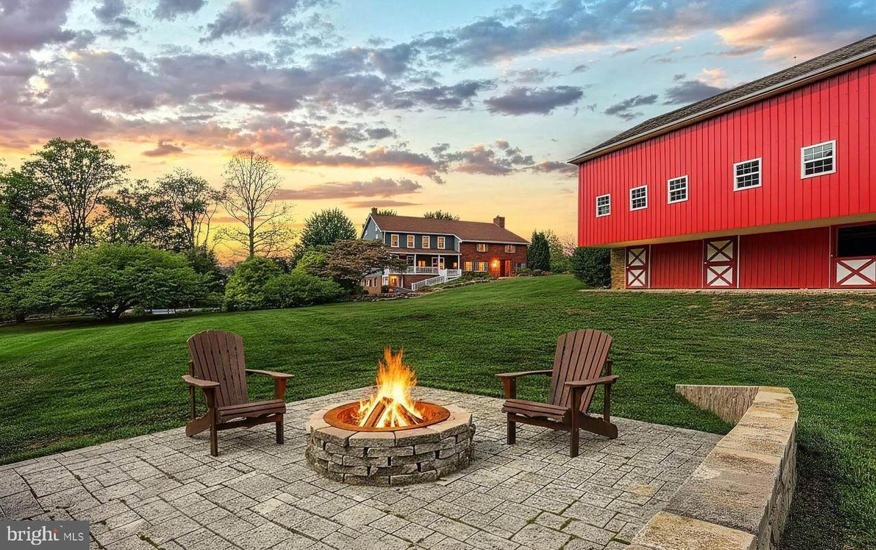 108 Kimberly Drive - Photo 1