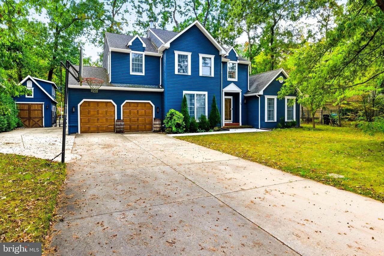 20 Lakeside Lane - Photo 1