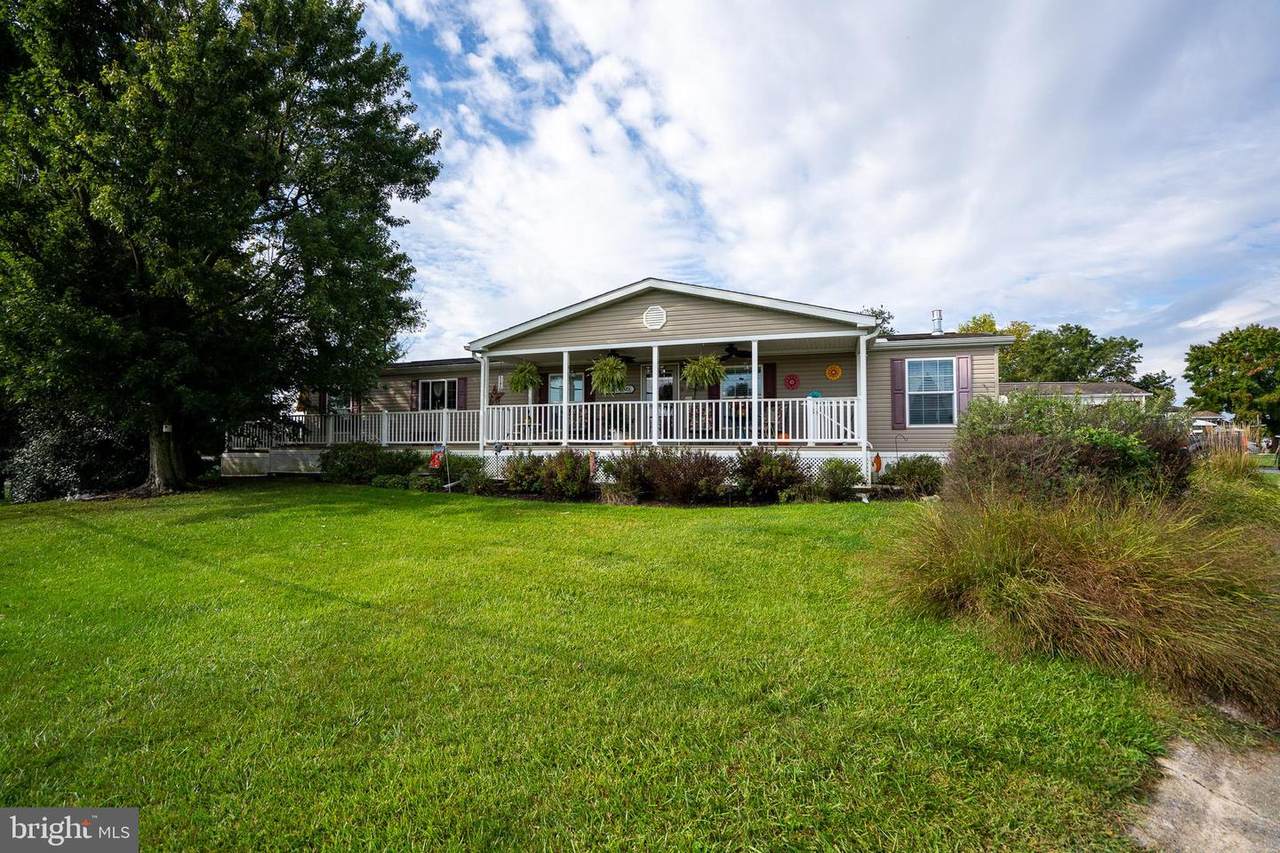 133 Ridgewood Manor - Photo 1