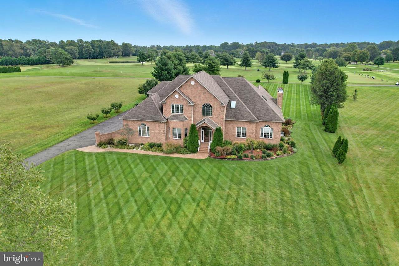 328 Raven Circle - Photo 1