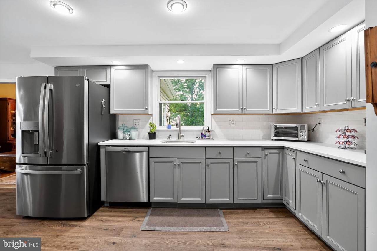 69 Beth Drive - Photo 1