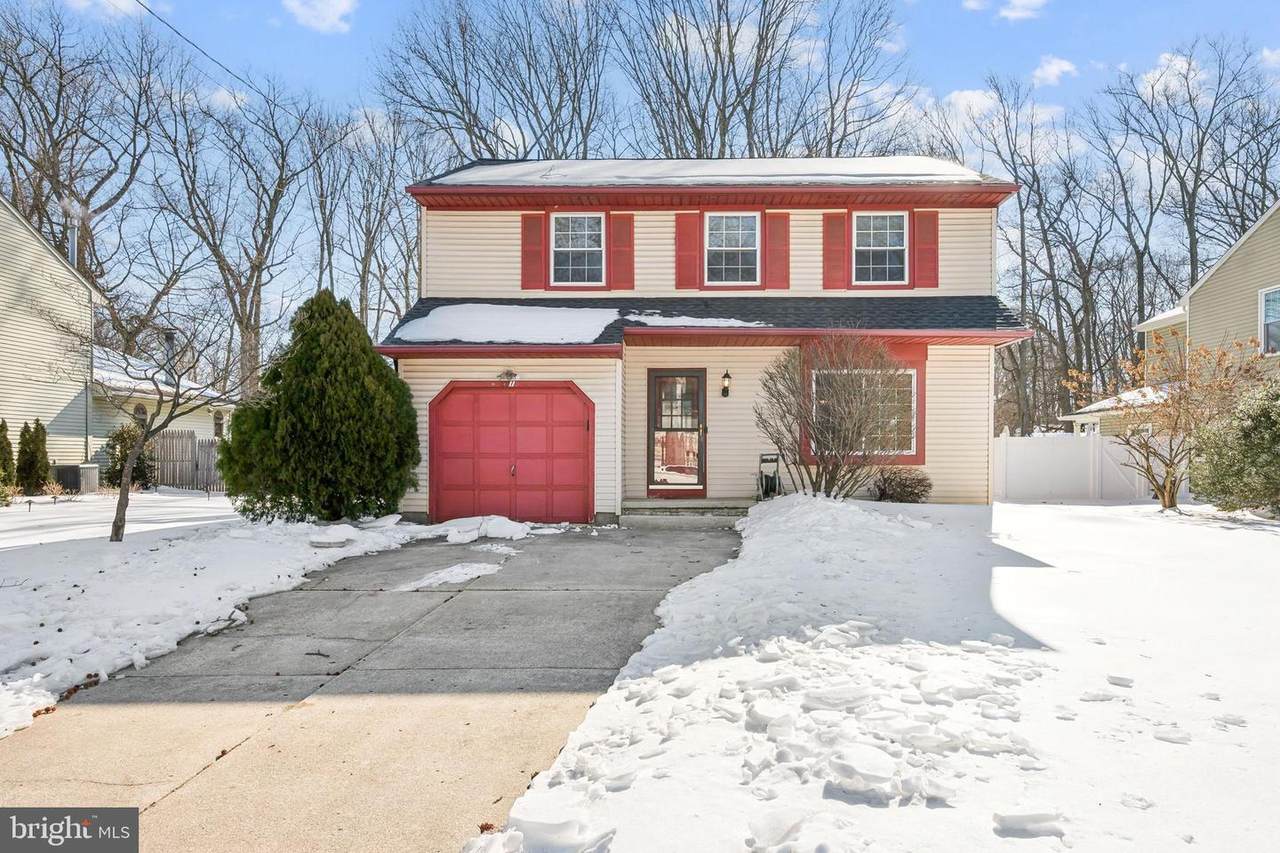 521 Woodland Avenue - Photo 1