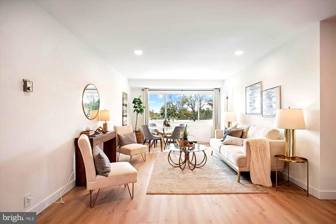 4201 Cathedral Avenue - Photo 1