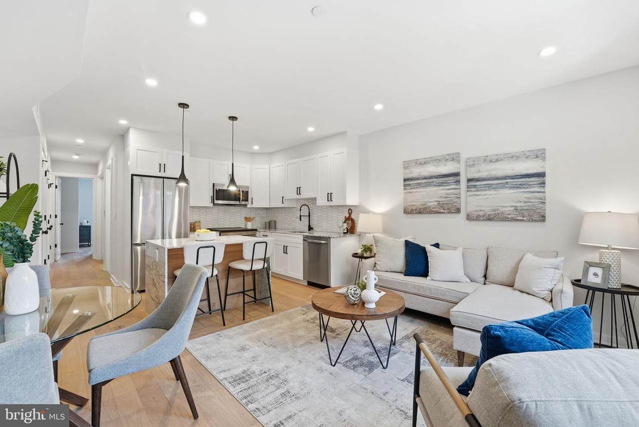 2606 41ST Street - Photo 1