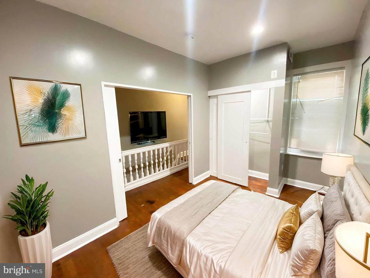 819 Allegheny Avenue - Photo 1