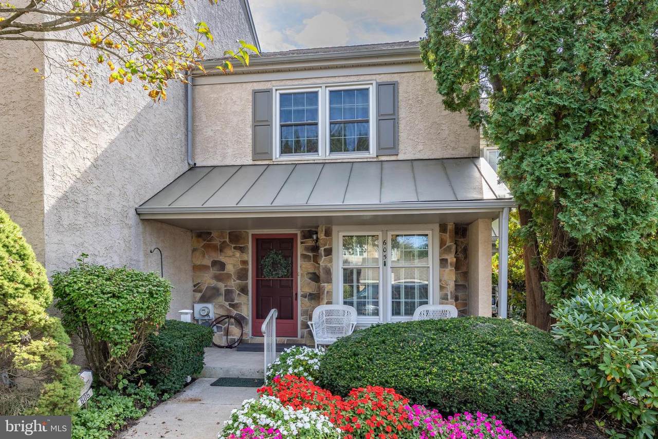 605 Durham Court - Photo 1