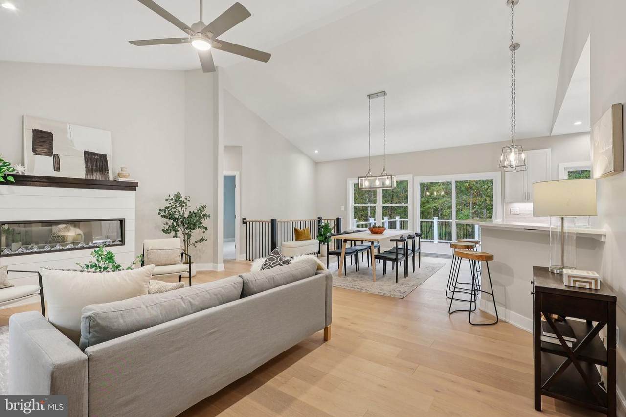 10643 Settle School Road - Photo 1