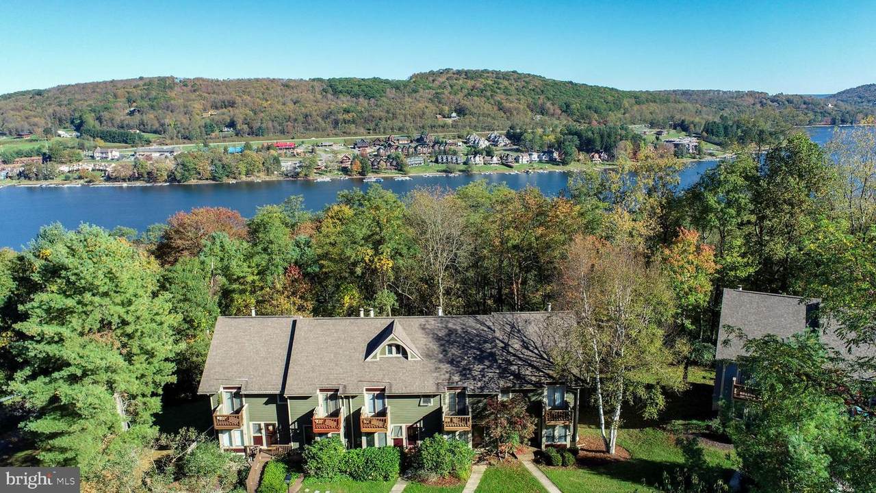 5 Lakeview Court - Photo 1