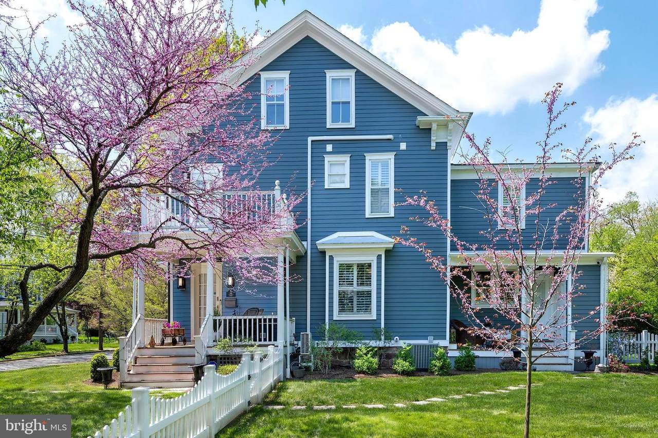 29 Delaware Avenue - Photo 1