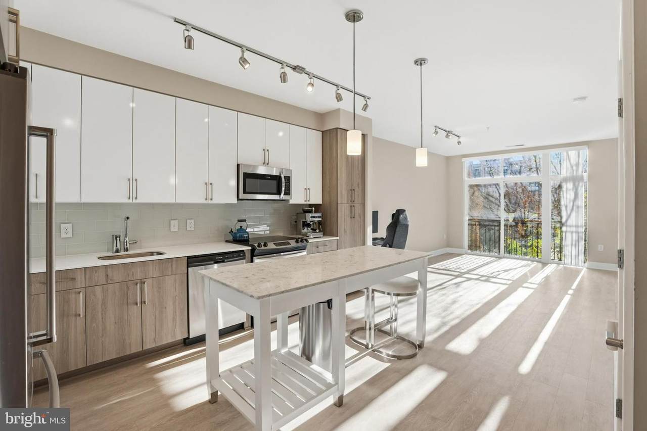 145 Riverhaven Drive - Photo 1