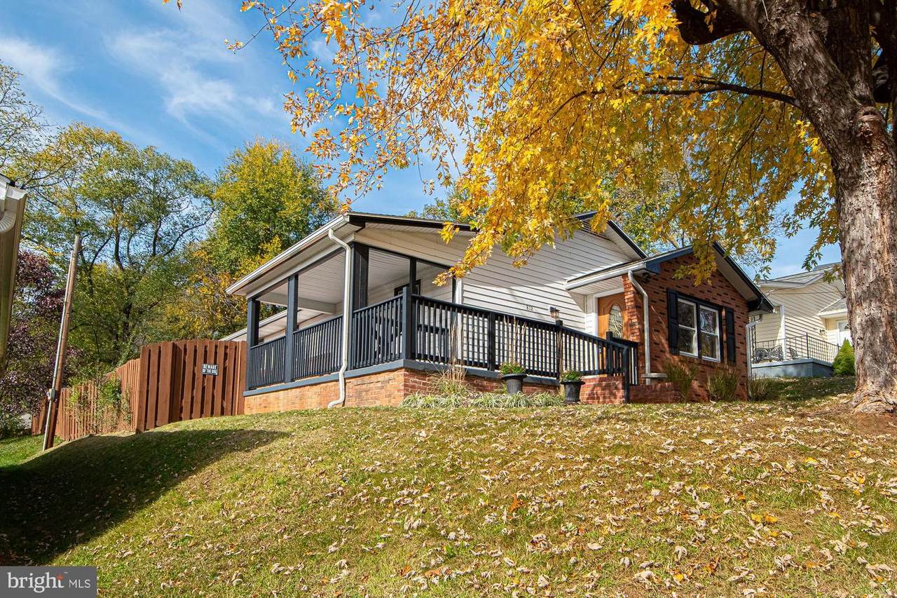 812 Virginia Avenue - Photo 1