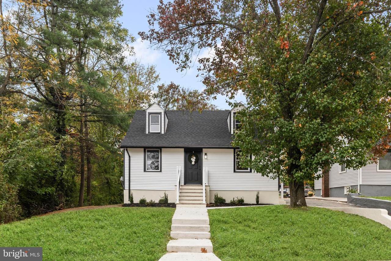 22 Center Oak Avenue - Photo 1