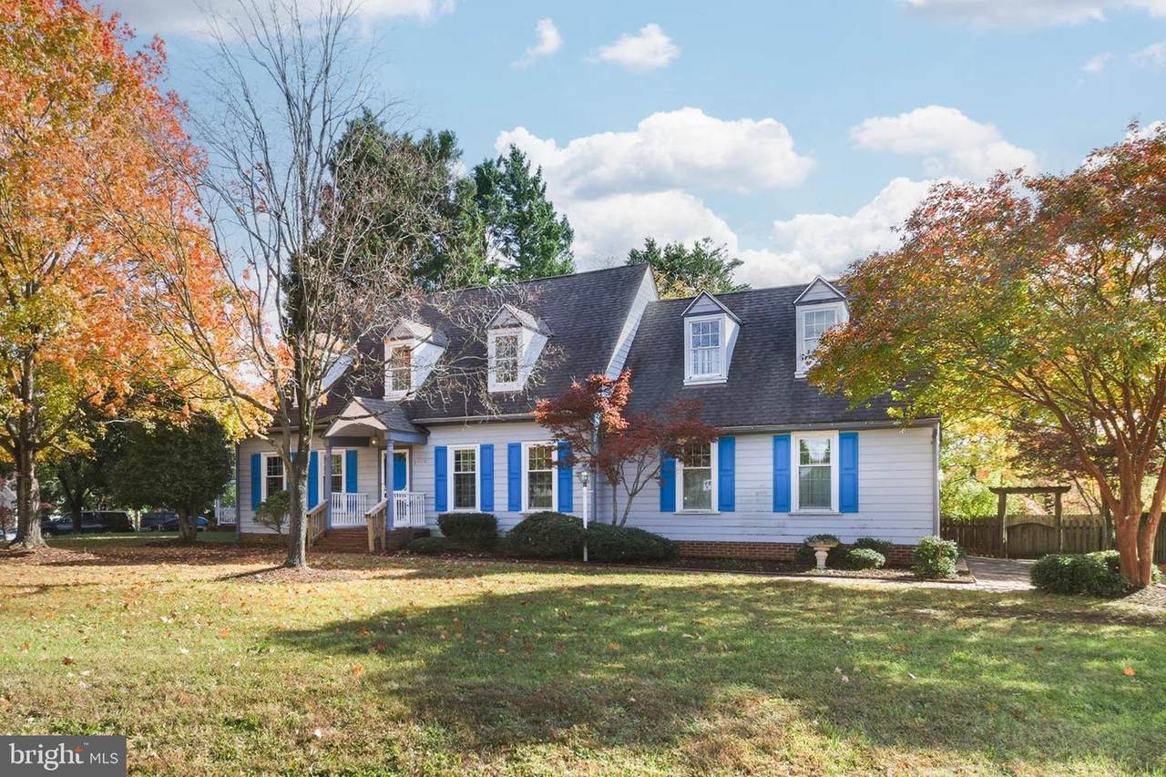 6104 Patrician Court - Photo 1