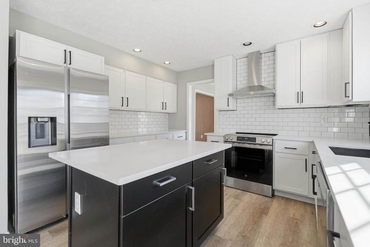 13231 Whiteholm Drive - Photo 1