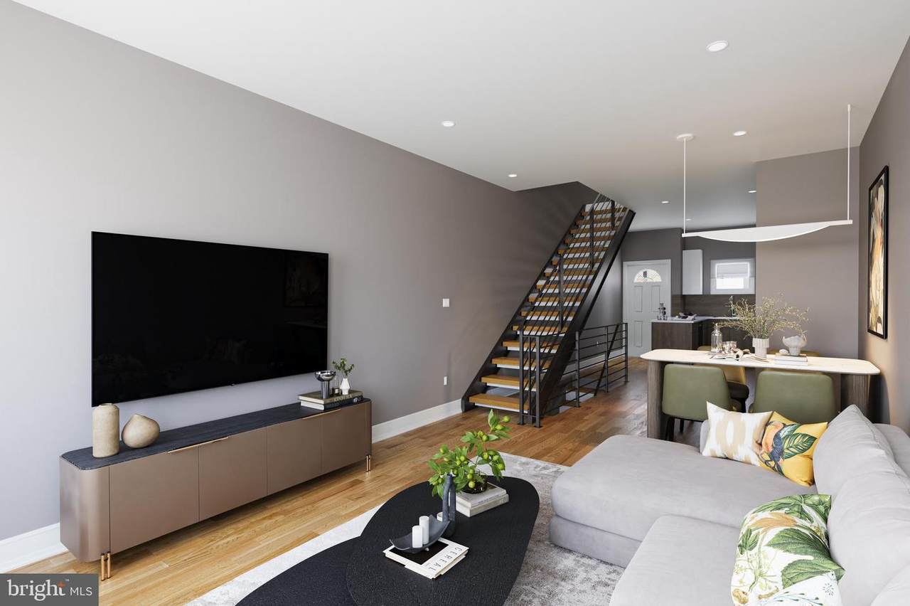 2643 Ellsworth Street - Photo 1