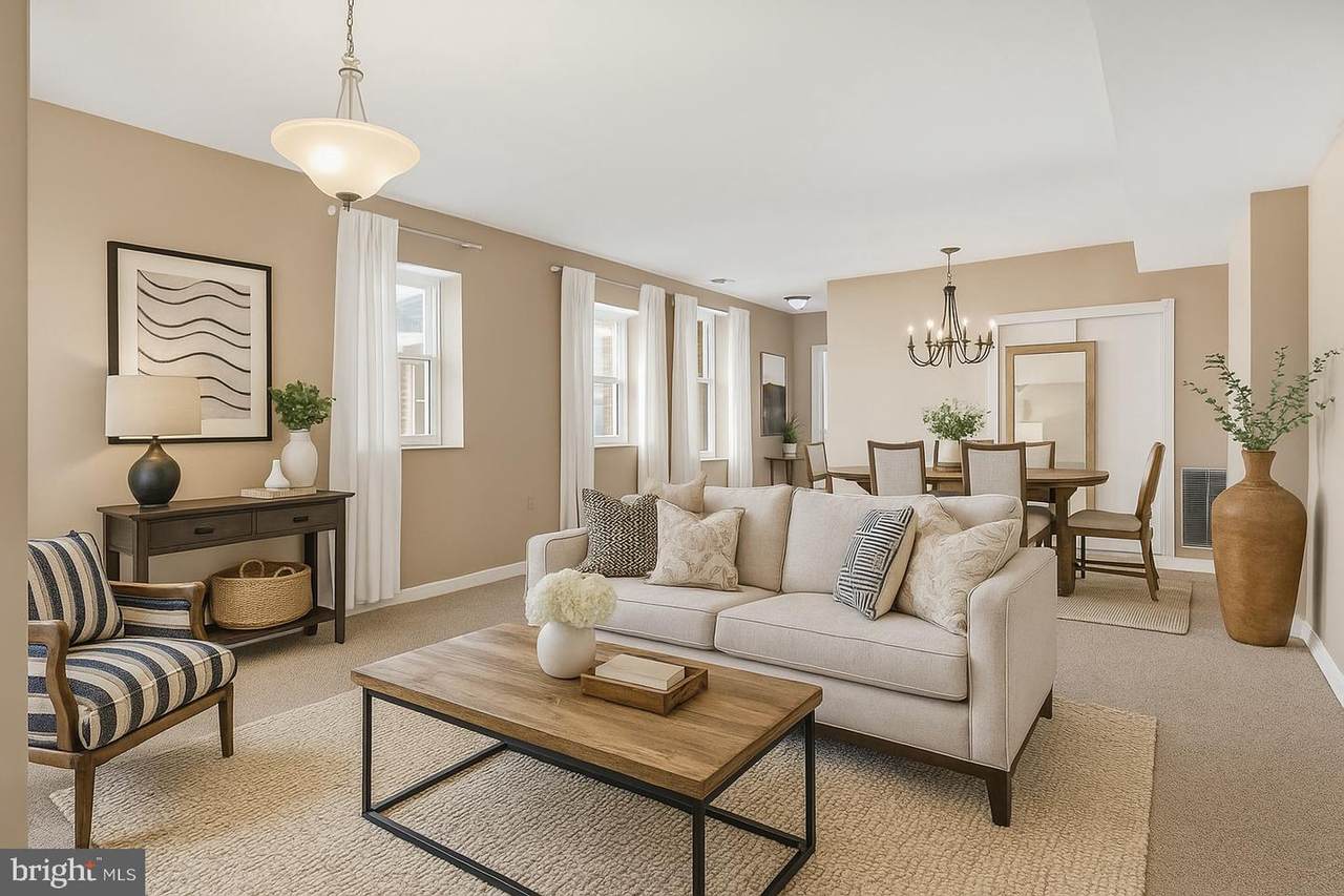 66 New York Avenue - Photo 1