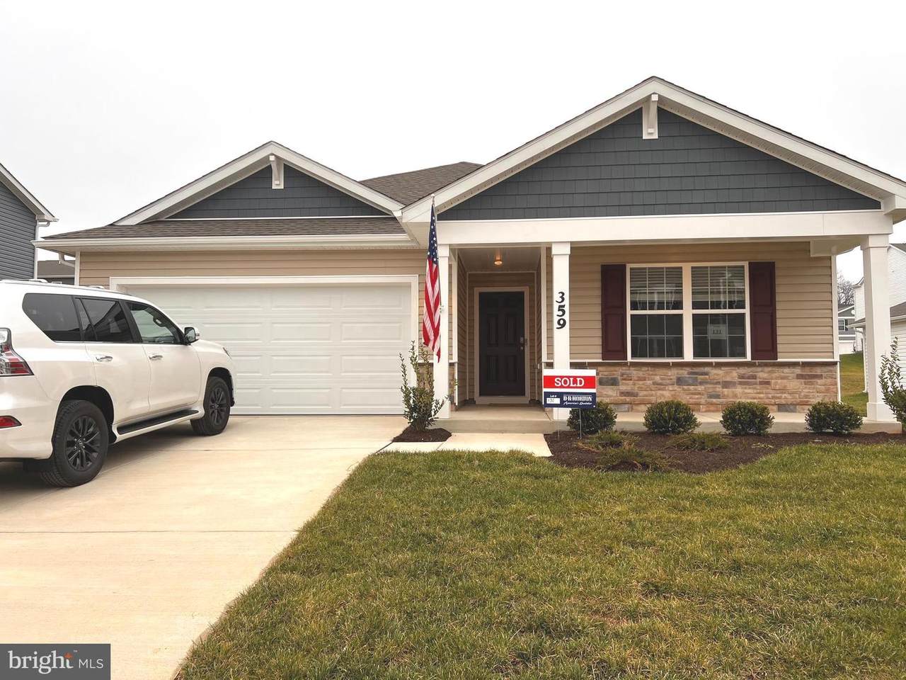 359 Toulouse Lane - Photo 1