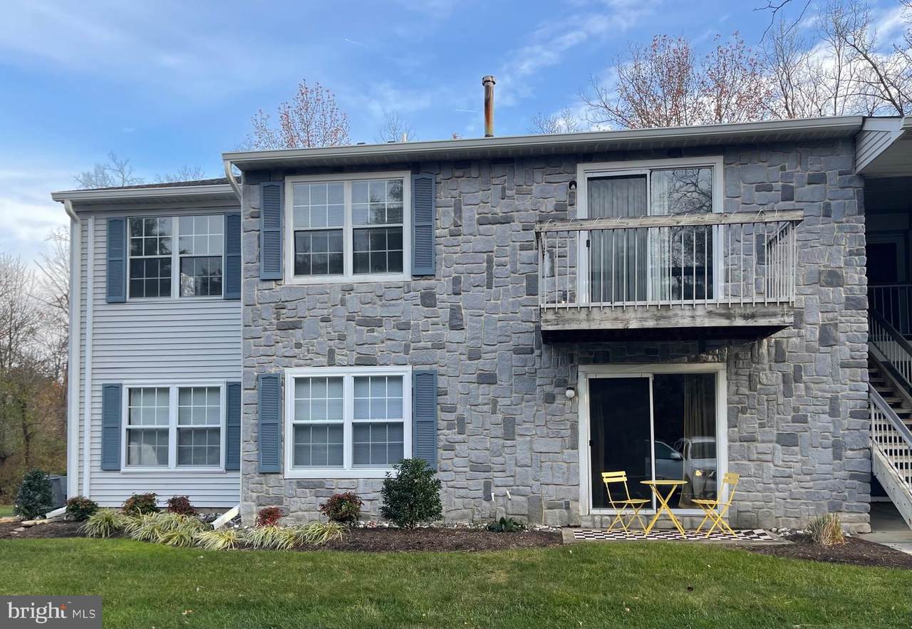 15 Coral Tree Court - Photo 1