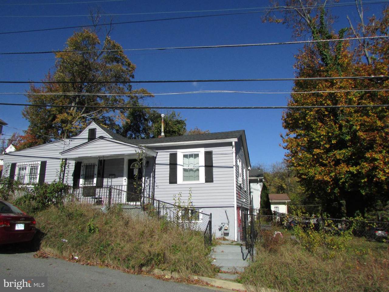 1629 Quarter Avenue - Photo 1