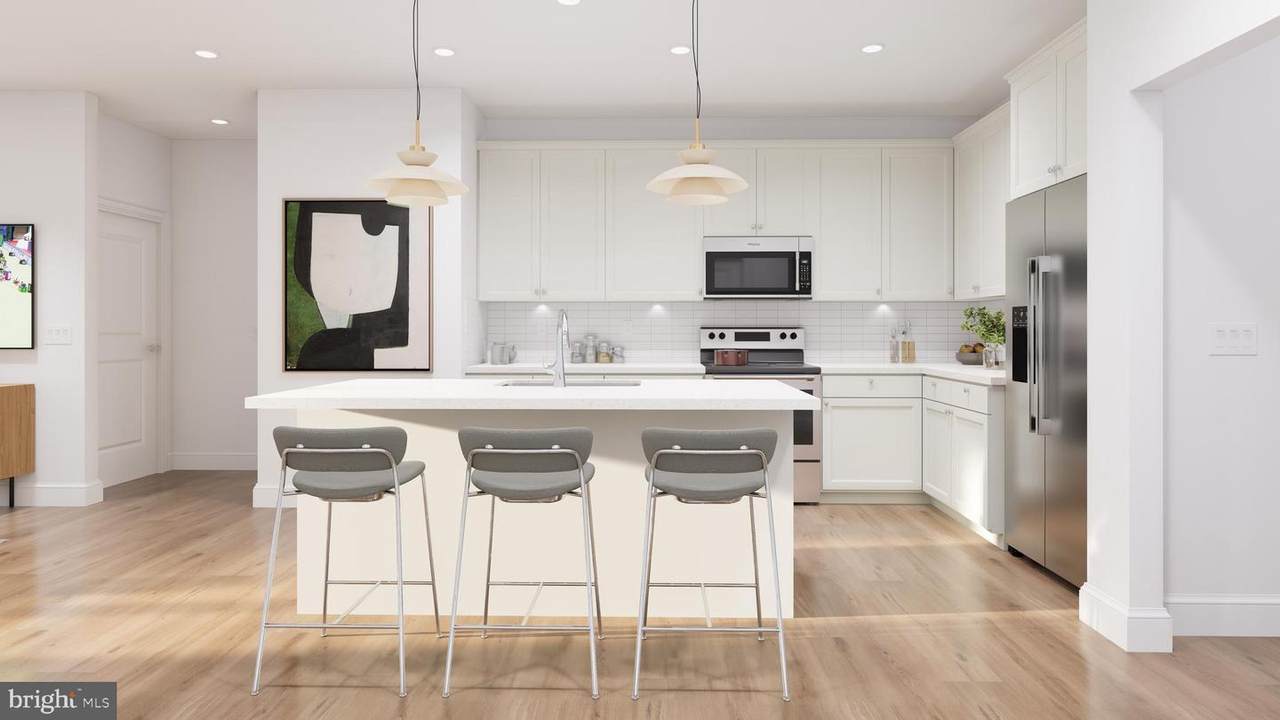 401 Washington Street - Photo 1