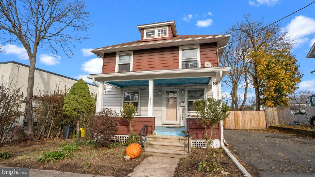 8 Princeton Avenue - Photo 1