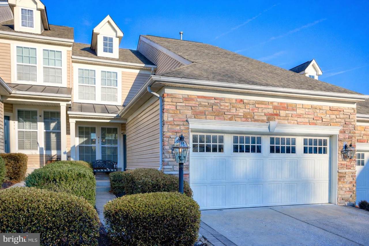 513 Majestic Prince Circle - Photo 1