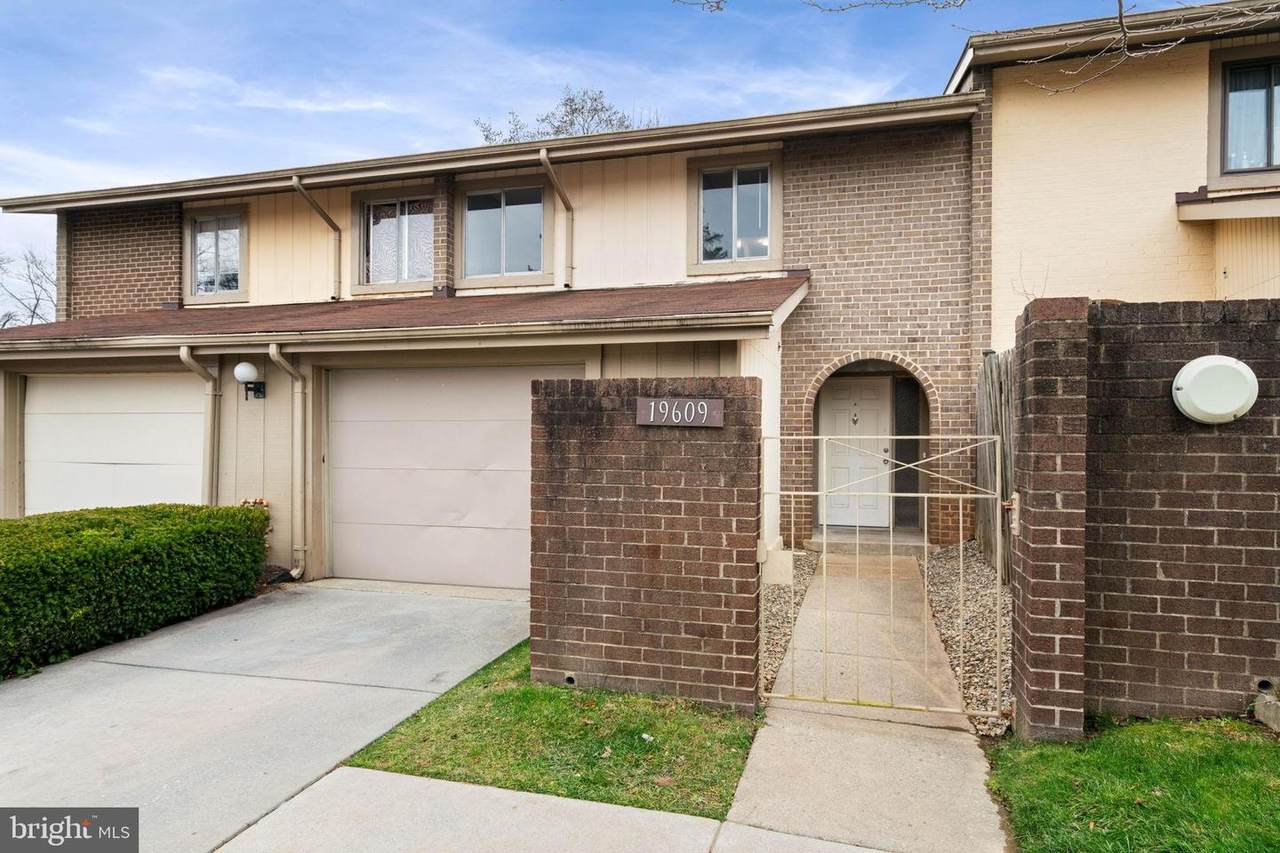 19609 Brassie Place - Photo 1