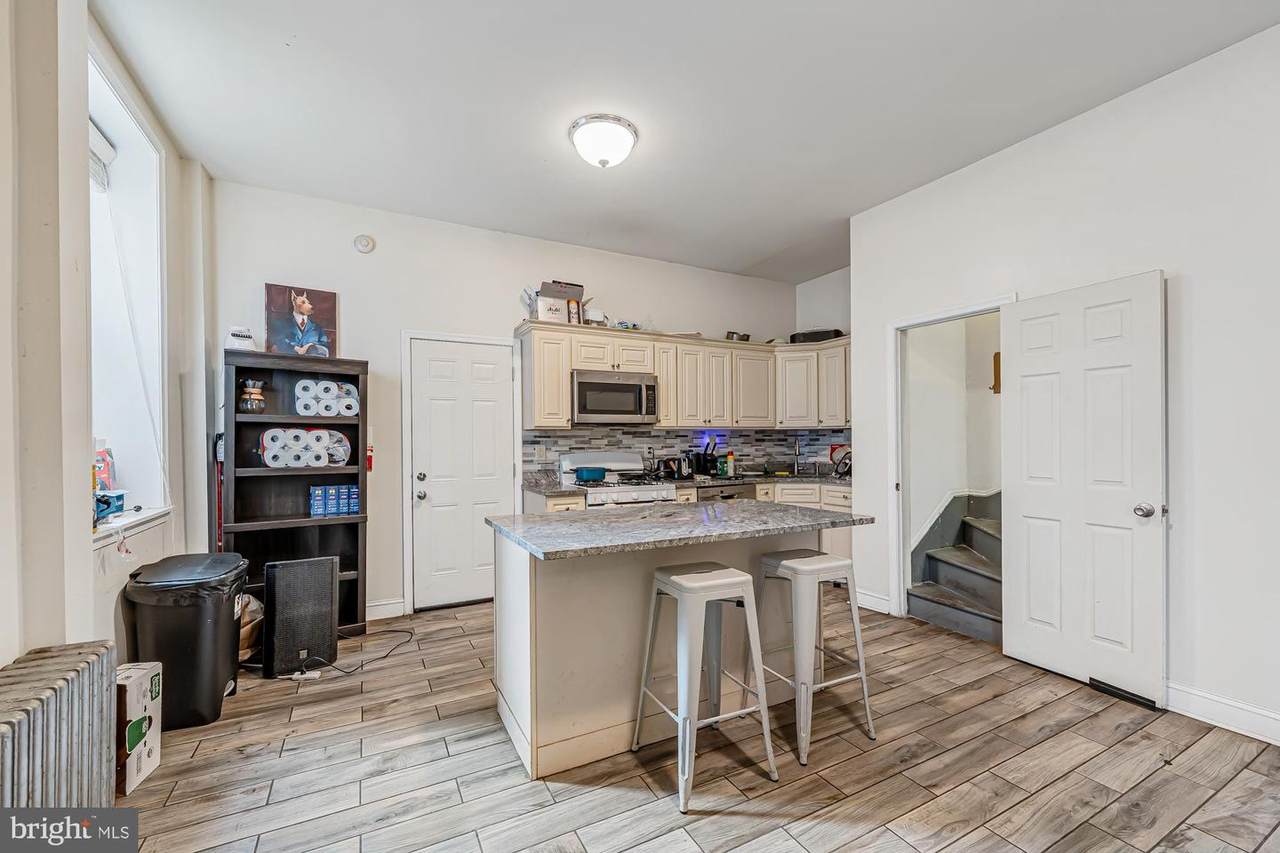 4011 Pine Street - Photo 1