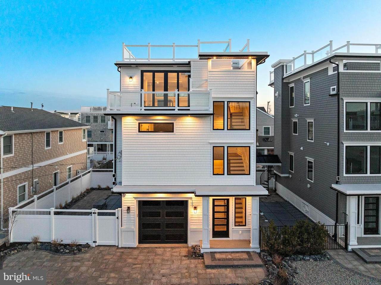 101 15TH Street - Photo 1