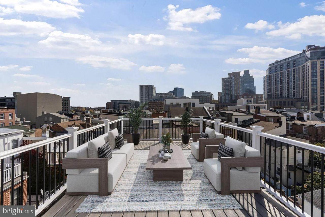 919 Stiles Street - Photo 1