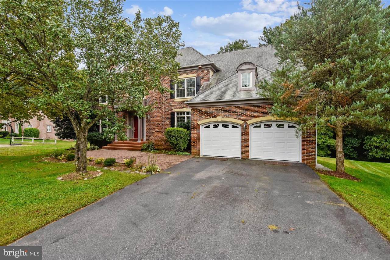 9715 Middleton Ridge Road - Photo 1