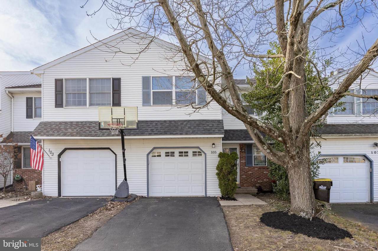 105 Bartlett Drive - Photo 1