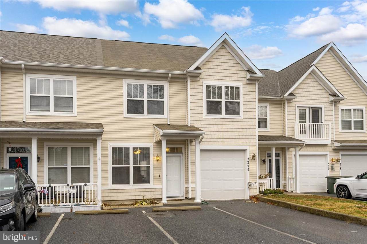 372 Schooner Lane - Photo 1