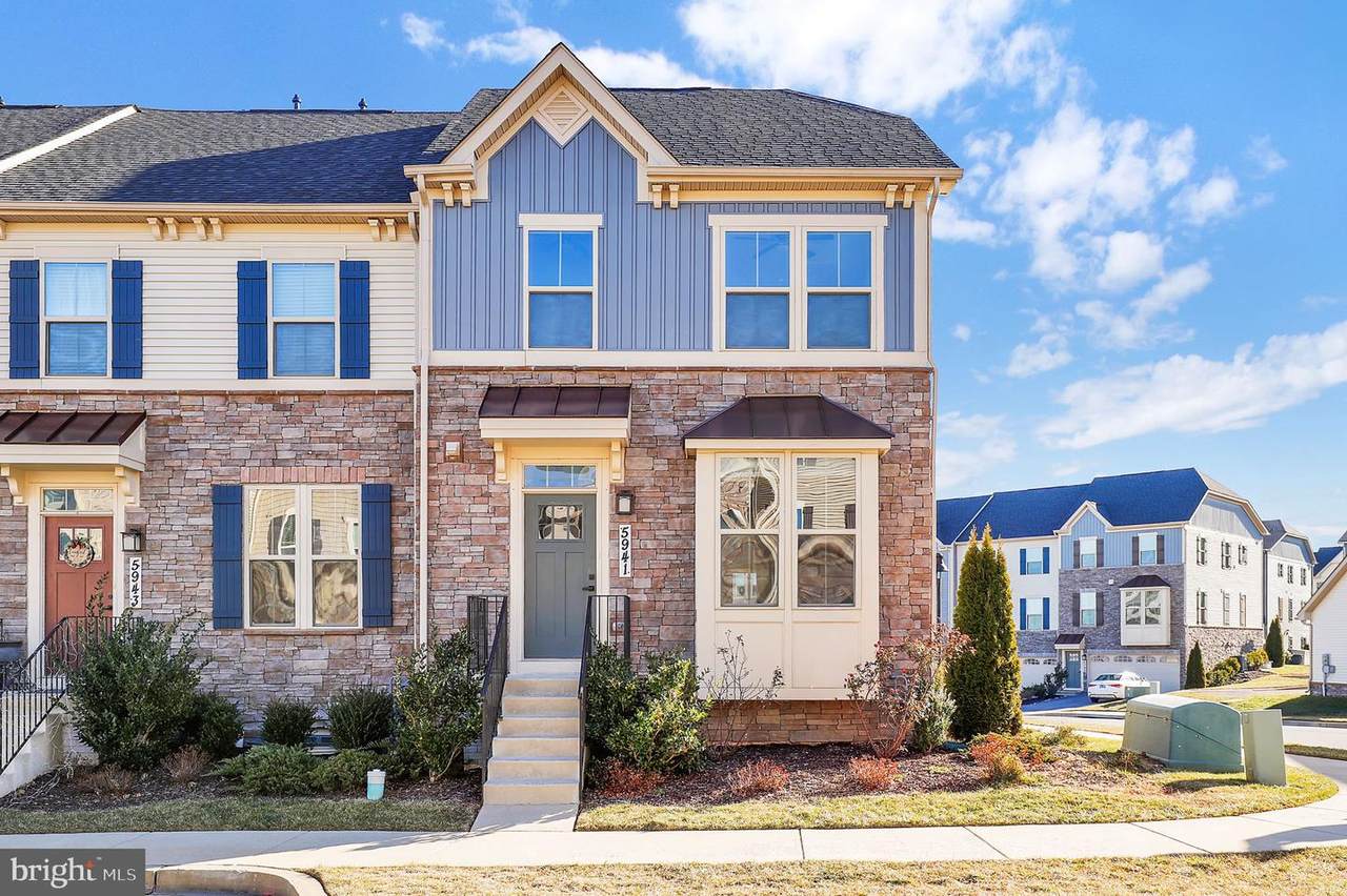 5941 Tomahawk Street - Photo 1