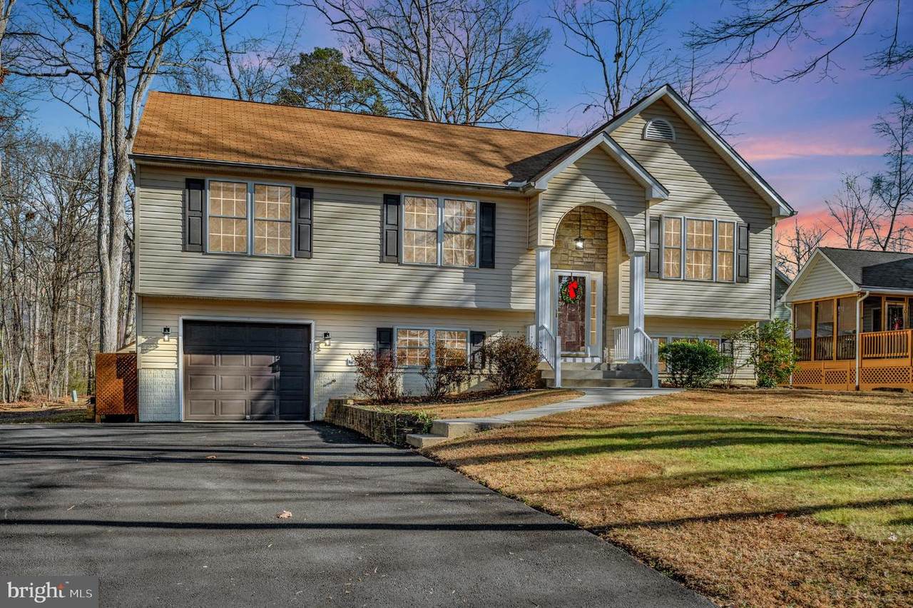 102 Seven Pines Drive - Photo 1